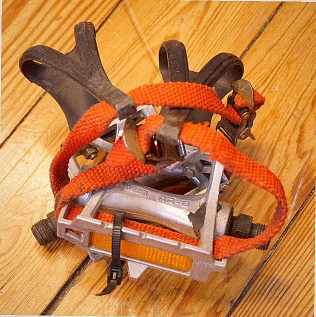 MKS AR-8 Pedals Nylon Clips Straps Platform Flat Road Bike Fixed Gear Commuter