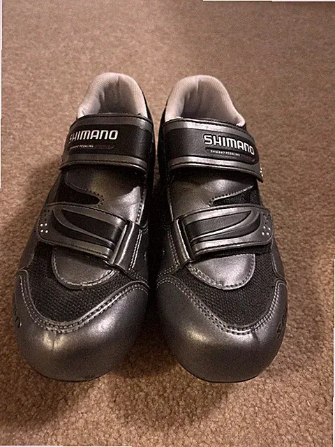 Shimano SH-RT31, a road touring cycling shoe for riding, fitness, commuting 40